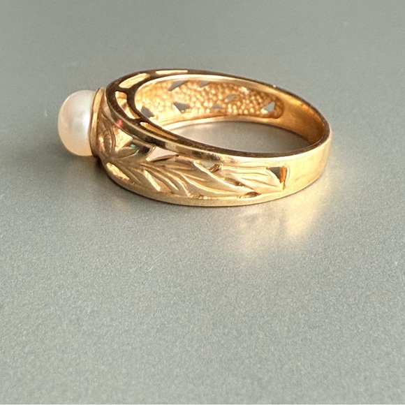 Vintage 14k Yellow Gold White Pearl Open Work Scroll Ring With Appraisal - Picture 4 of 12